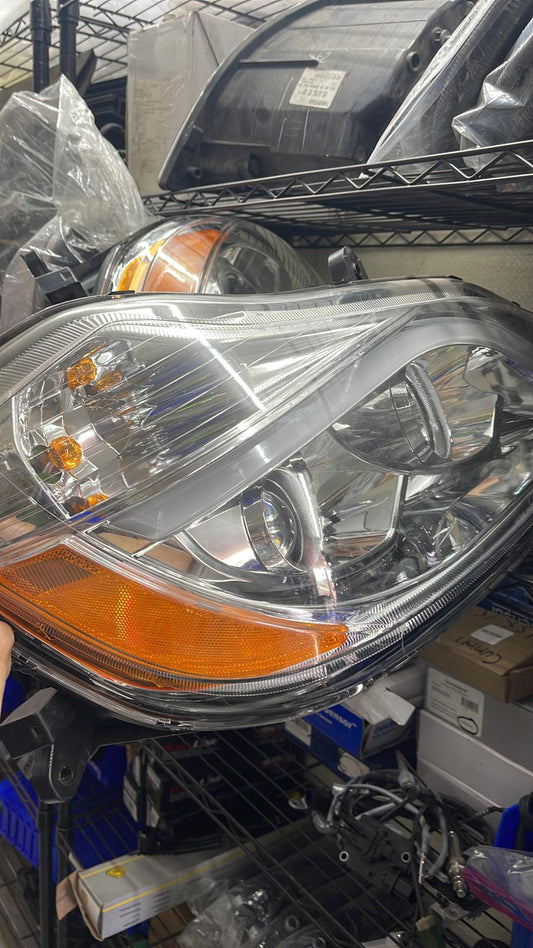 HEADLIGHT ASSEMBLY RH KENWORTH 13-19 KW005-B0WPR-2VUS11